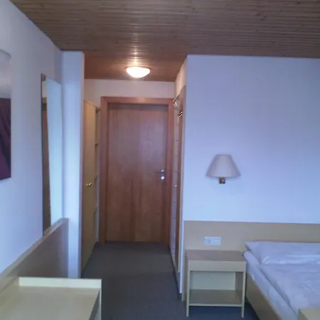 Retro 3* Sankt Georgen im Attergau